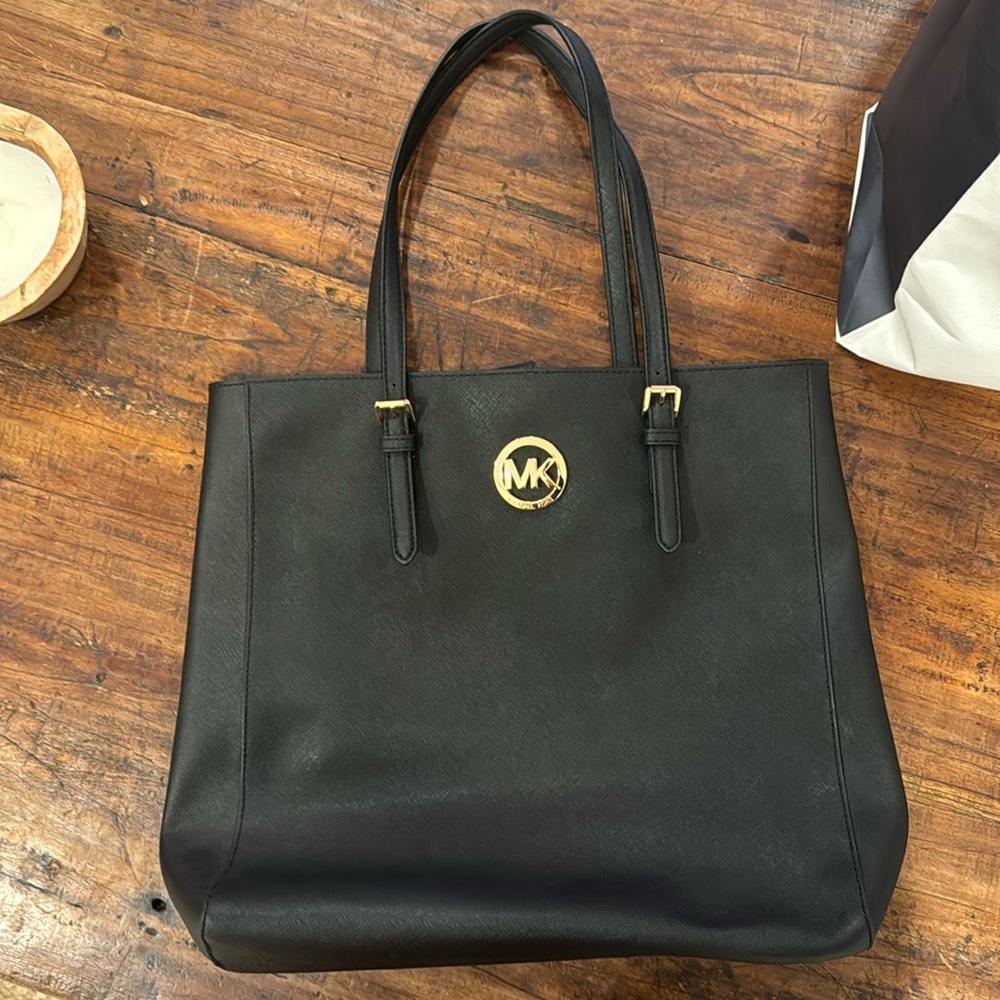 Michael Kors tote bag